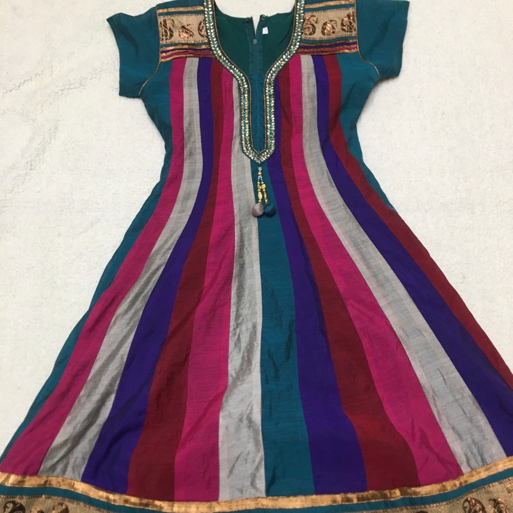 Indian ethnic wear 2 units ensemble embellishments